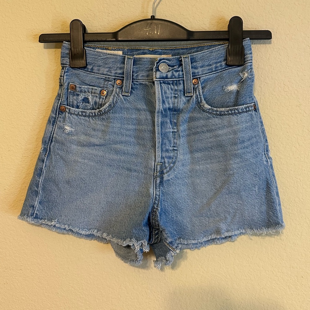 Levi’s Ribcage Denim Shorts